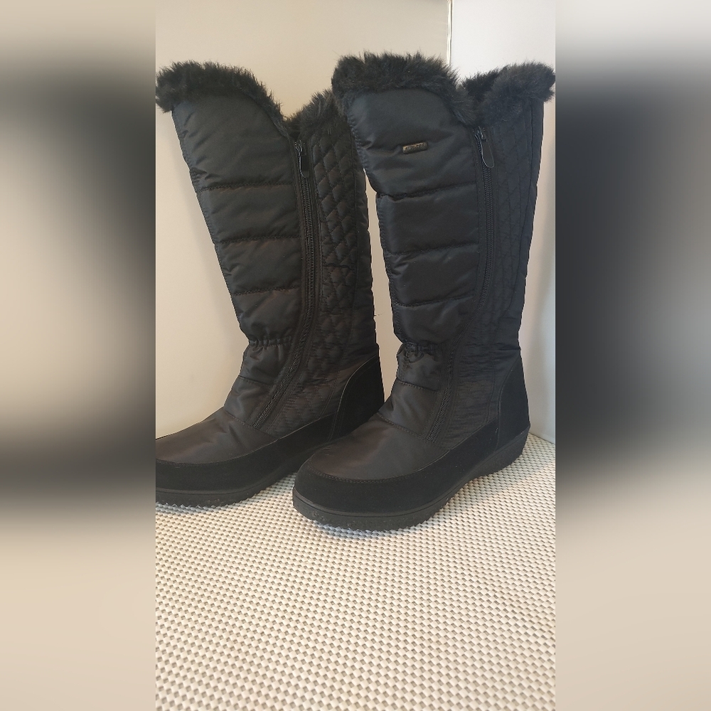 Flexus MIREYA Boots Women's Size 9 Black Gently Used Winter Snow